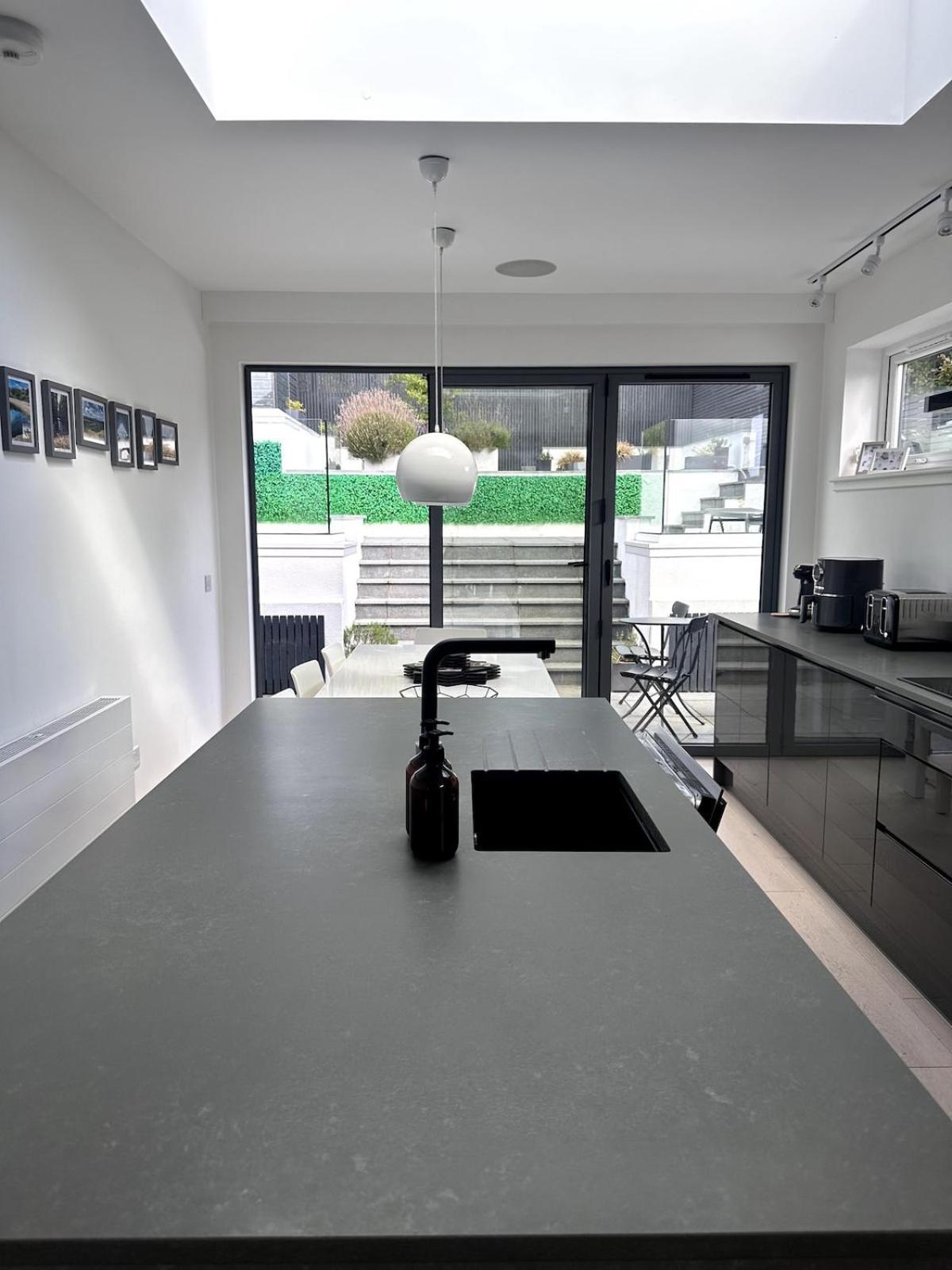 Hébergement de vacances Kaimes Kip Stylish Five Bedroom *