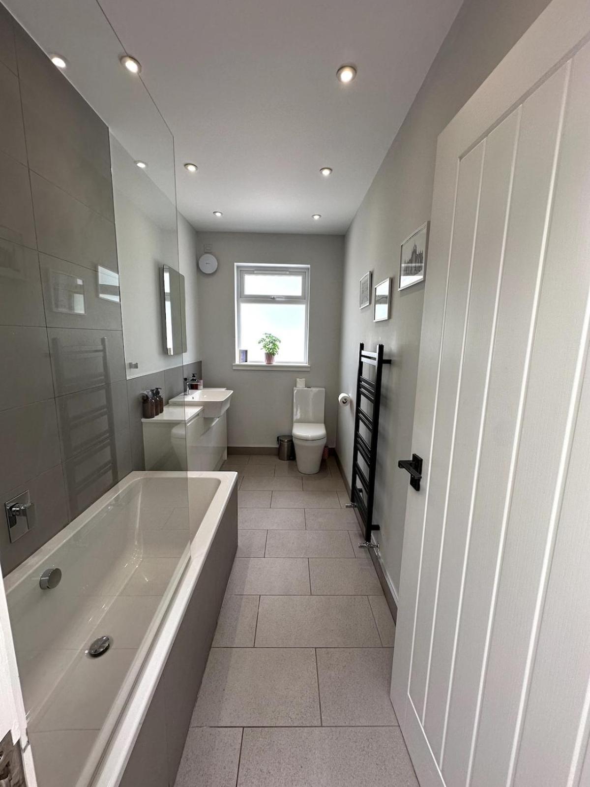Kaimes Kip Stylish Five Bedroom * Édimbourg